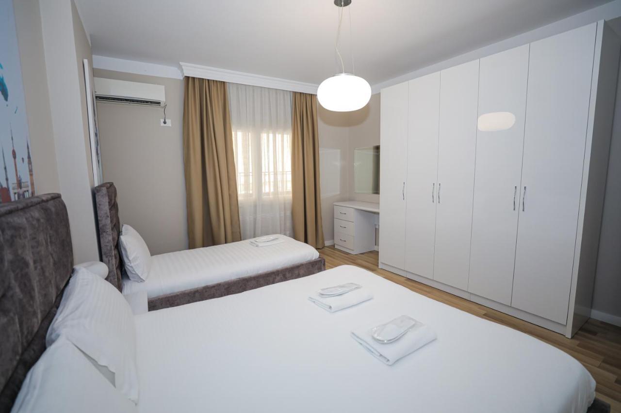 Miku Apartment -Outstanding Apartment At Taiwan Tirana Exterior photo
