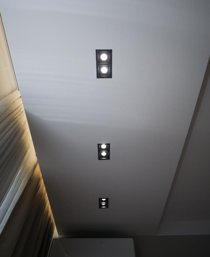 Miku Apartment -Outstanding Apartment At Taiwan Tirana Exterior photo
