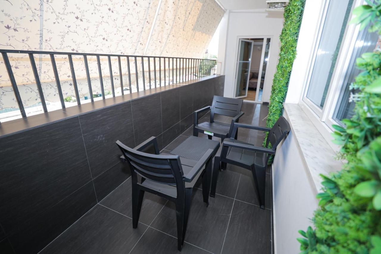 Miku Apartment -Outstanding Apartment At Taiwan Tirana Exterior photo